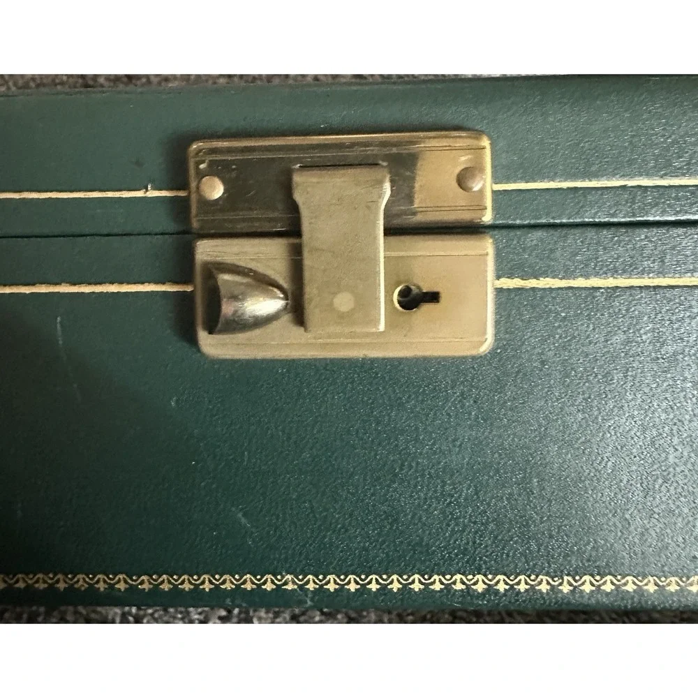 Vintage Jewelry Vanity Dresser Faux Leather Green Jewelry Box with Yellow Lining